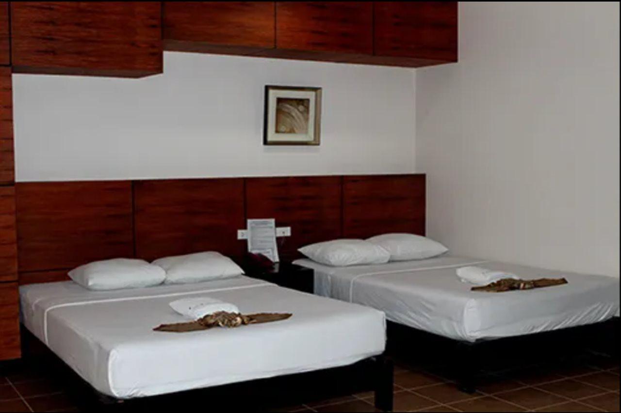 La Carmela De Boracay Hotell Manoc-Manoc Exteriör bild